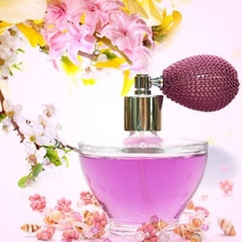 Rouge Vijfhonderdveertig Waxmelt: warme mix van jasmijn, saffraan, cederhout en ambergris. Handgemaakt van duurzame sojawas voor een luxueuze sfeer.