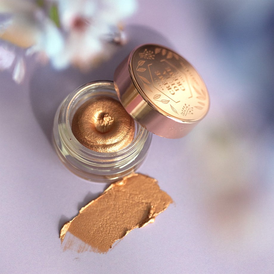 Cent Pur Cent Cherry Blossom oogschaduw – romige textuur met subtiele glans, ideaal voor een frisse, natuurlijke ooglook.