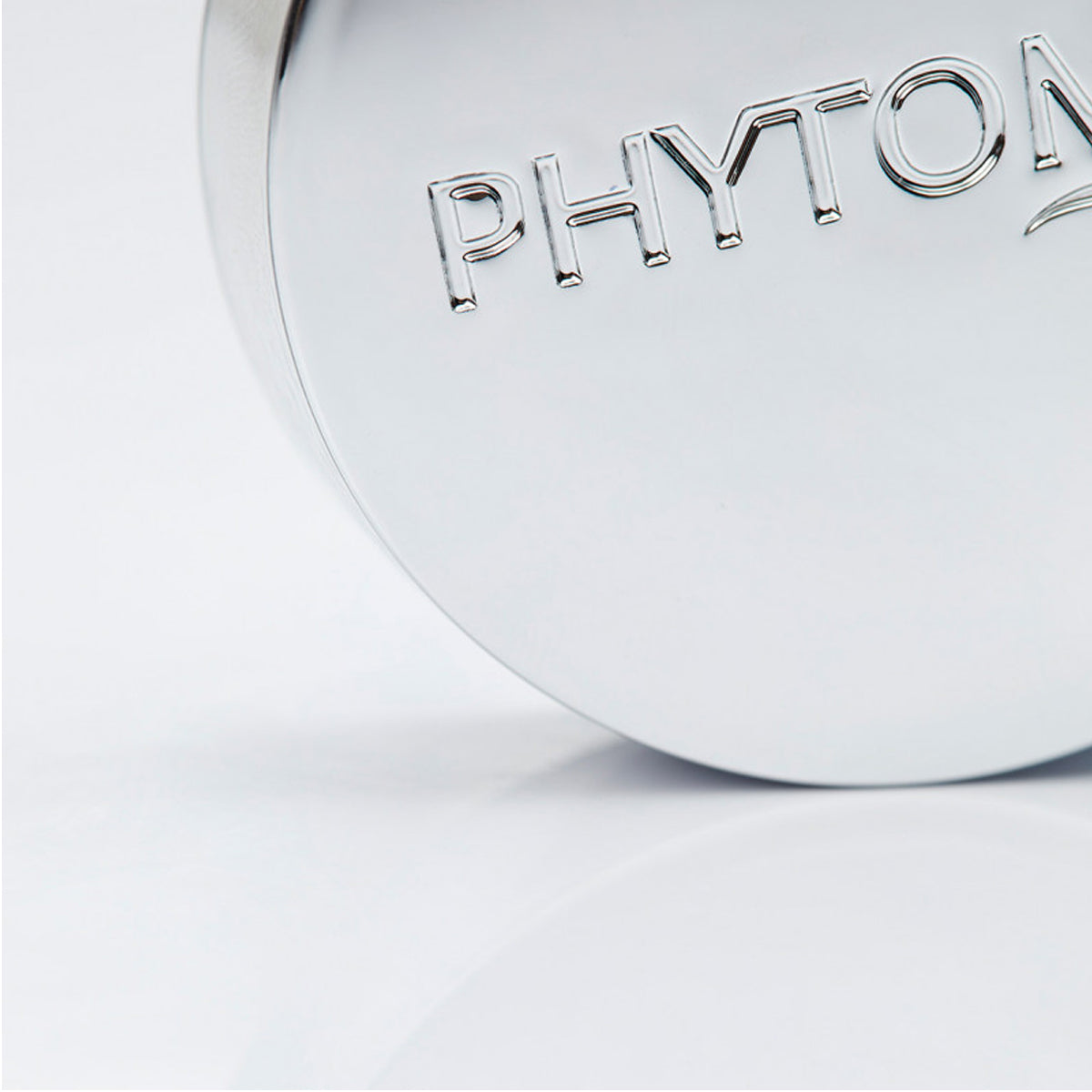 Phytomer crème – kalmeert een trekkerige huid, versterkt de weerstand en geeft comfort en balans.