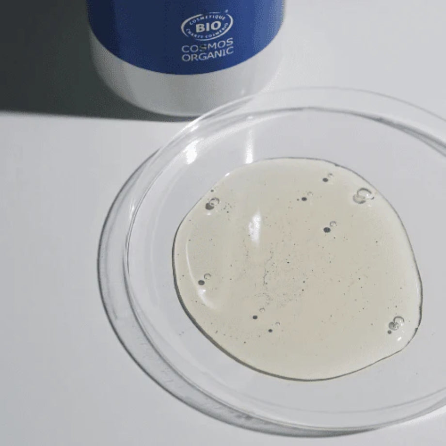 Passion Marine Revitalizing Shampoo op schaaltje – natuurlijke shampoo met muntwater, algenextract en frisse citrusgeur