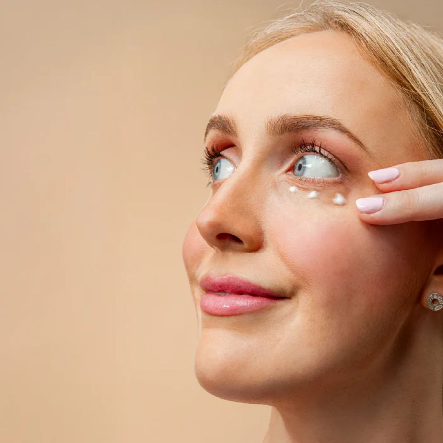 Lycon Skin Eye Serum gebruik rond ogen voor frisse en stralende oogopslag