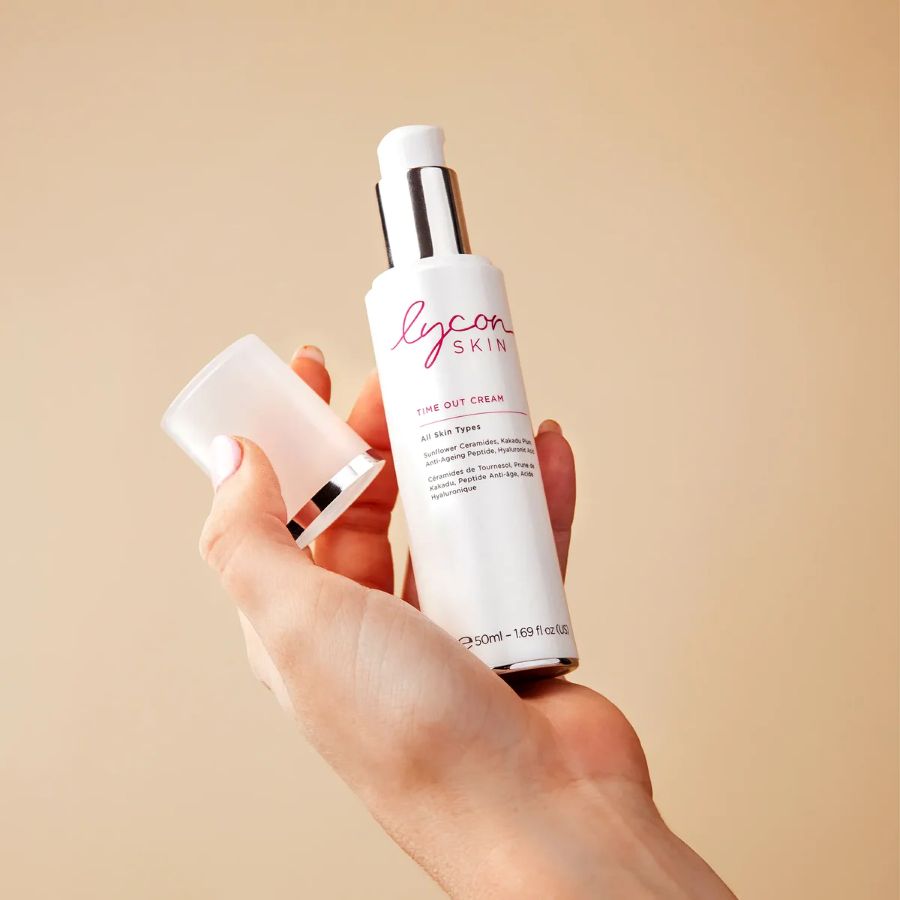 Lycon Skin Time Out Night Cream textuur en gebruik voor nachtverzorging