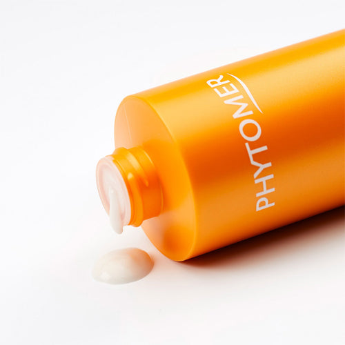 Phytomer Douceur Soleil fles met product – hydraterende aftersun die uitloopt