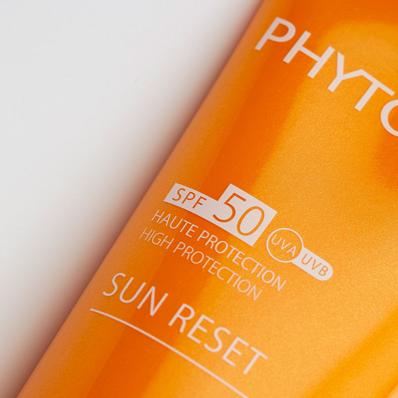 Textuur Sun Reset SPF 50 – lichte, niet-vettige zonnecrème zonder witte waas