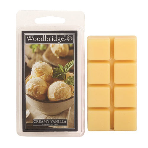 Creamy Vanilla Wax Melts Woodbridge – geurblokjes met romige geur van witte chocolade, karamel en vanille. Foto van verpakking met gele wax melts en vanille-ijs.