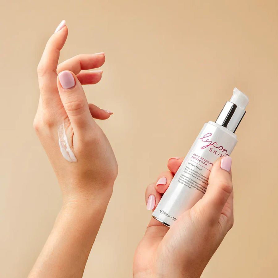 Lycon Skin Care crème gebruik op huid voor verzorging en hydratatie