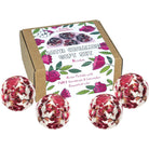 Bomb Cosmetics Rose Bath Creamers met rozenblaadjes en sheaboter