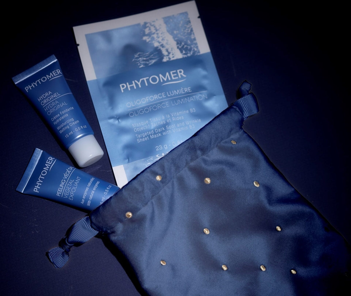 Phytomer The Spa Ritual Christmas 2025 set met Hydra Originel, Peeling Végétal en Oligoforce Lumination masker in blauw tasje